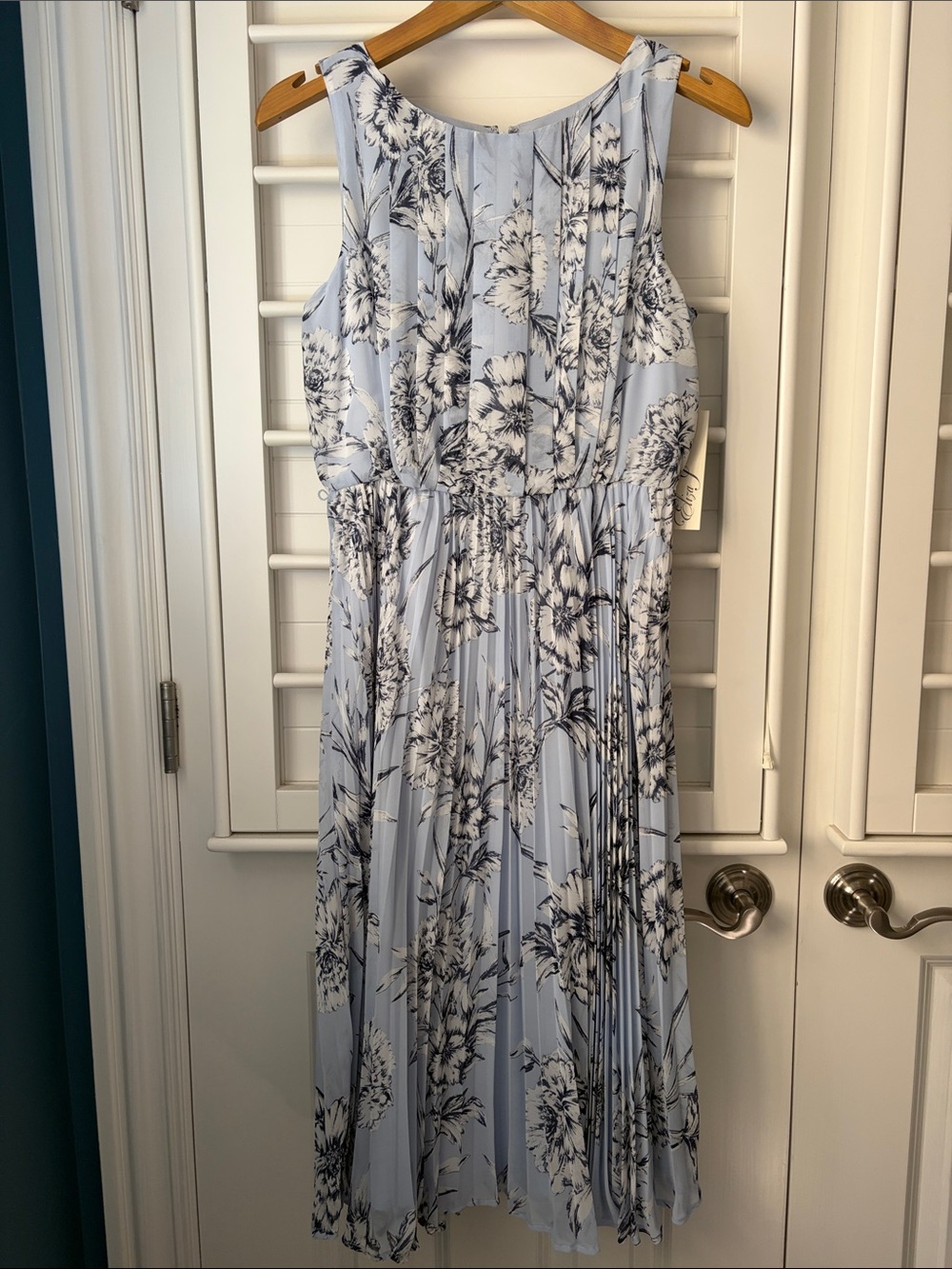 Eliza J Light Blue Floral Pleated Midi Dress